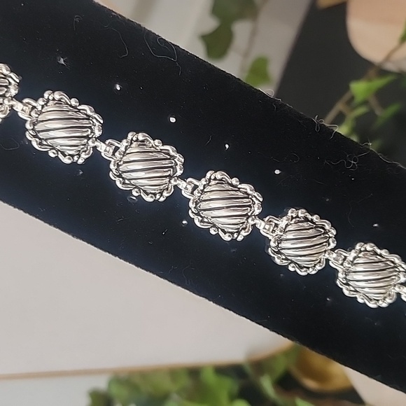 Silver Boho Design Link Bracelet Toggle Clasp - Picture 7 of 9